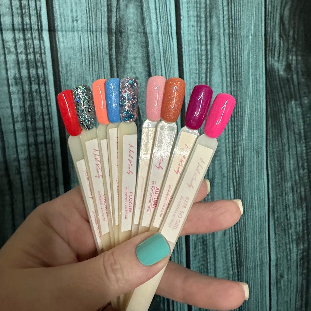 Head Kandy Nail Kandy at home gel dip for nails.